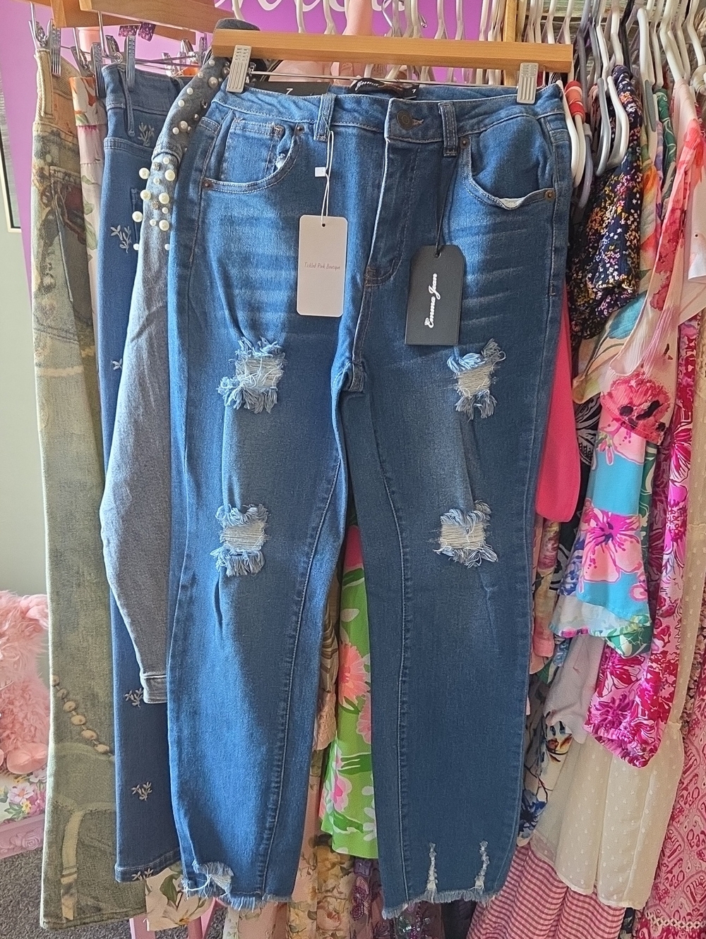 Women's Distressed Skinny Jeans in Medium Blue